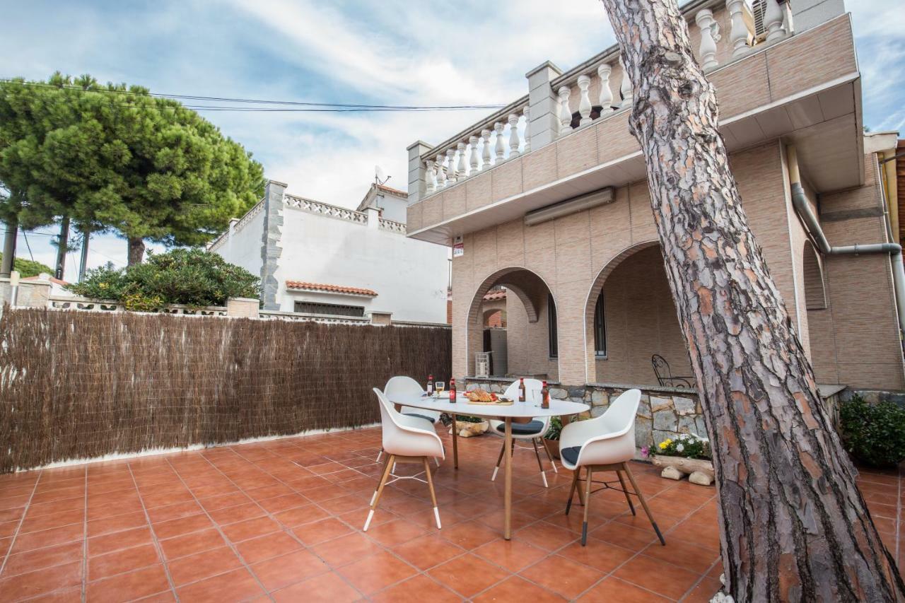 Willa Casa Samara Castelldefels Zewnętrze zdjęcie